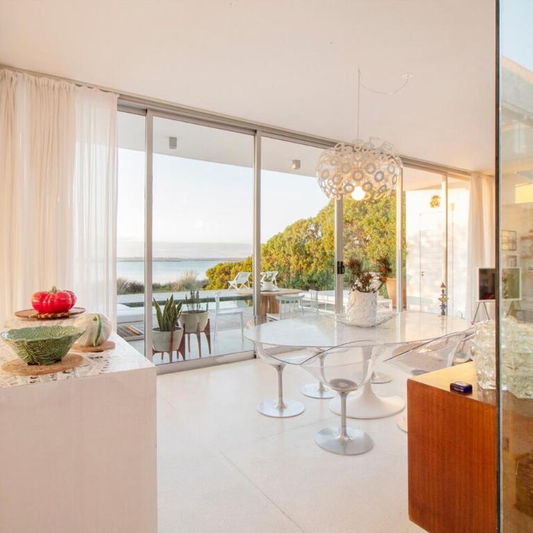 Dream house on Jose Ignacio Lagoon - Three-Bedroom Villa - 2