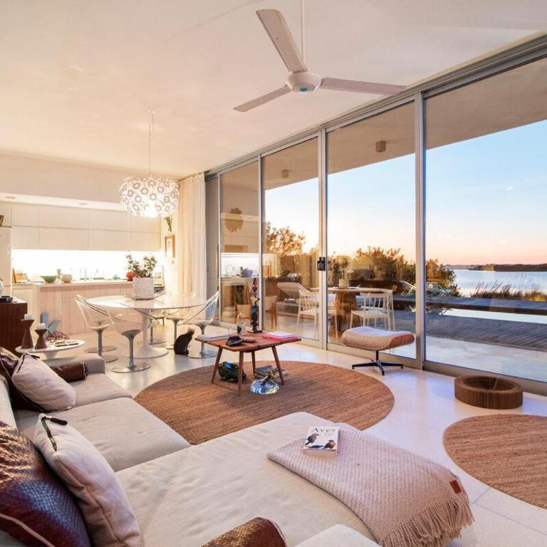 Dream house on Jose Ignacio Lagoon - Three-Bedroom Villa - 20