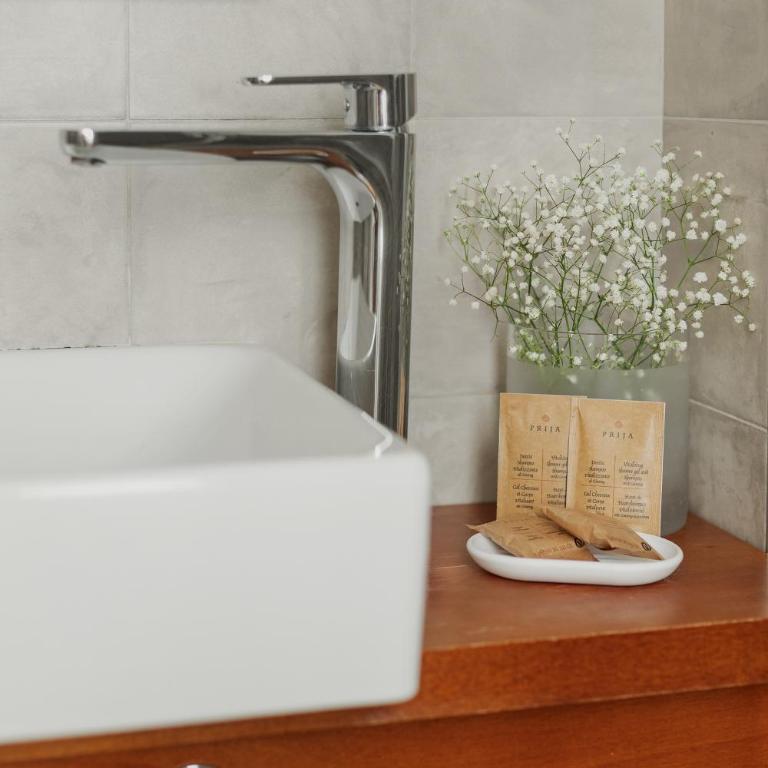 Bianca Cappello House - Camera Matrimoniale/Doppia con Letti Singoli con Bagno Privato - 10