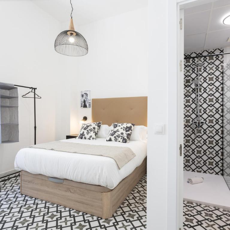 Holidays2Malaga Picasuss Loft New Built Close Huelin Beach and Promenade - Loft - 11
