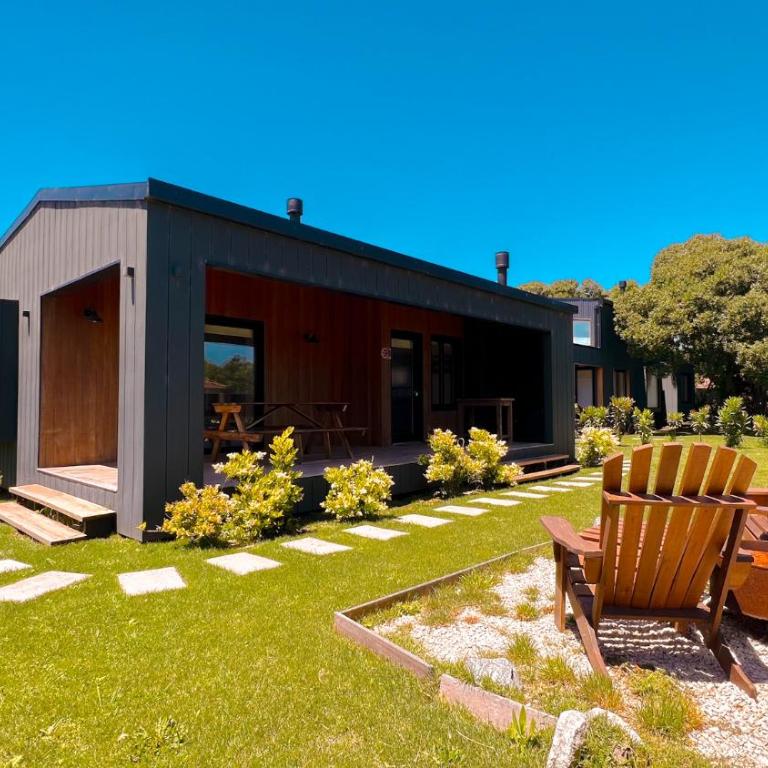 Casa en chapa a estrenar a dos cuadras de Cruz del Sur - Landhouses Casa Mirador - HOLA SUR - Casa de 2 dormitorios - 2