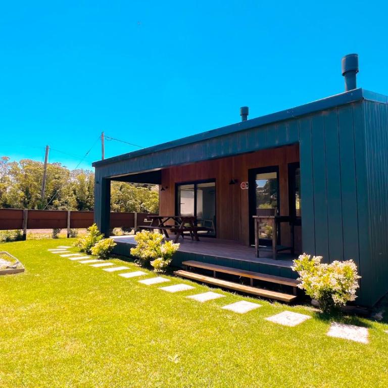 Casa en chapa a estrenar a dos cuadras de Cruz del Sur - Landhouses Casa Paraiso - HOLA SUR - Casa de 2 dormitorios - 1