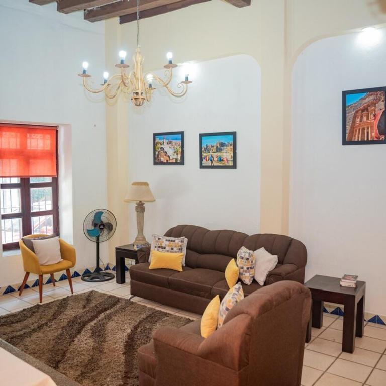 Charming House in Downtown Mazatlan 4 Rooms - Four-Bedroom House - 13