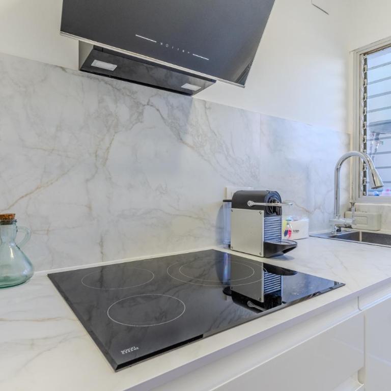 3º linea de Mar, BBQ + Patio + Piscina by Sunset Rentals (Atlas) - Apartamento de 1 dormitorio - 17