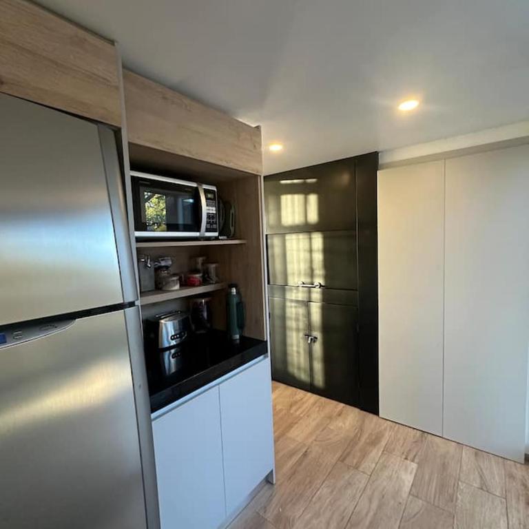 Piscina-jacuzzi climatizado Barrio Privado - Casa de 3 dormitorios - 10