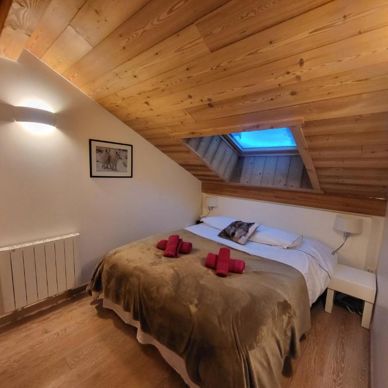 Beau Duplex avec wifi et garage proche des pistes - Premium Apartment mit 3 Schlafzimmern - 13