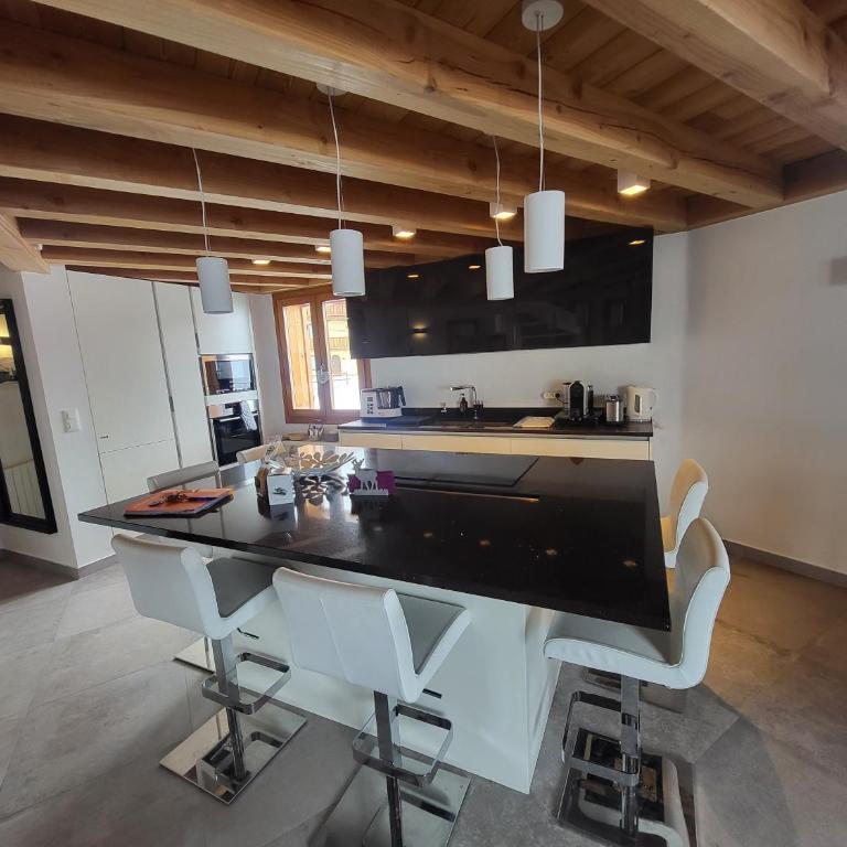 Beau Duplex avec wifi et garage proche des pistes - Premium Apartment mit 3 Schlafzimmern - 1