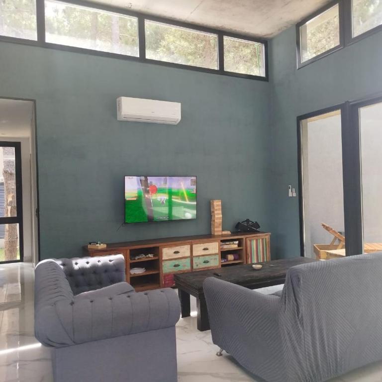 VILLAROBLES bosque y playa - Five-Bedroom House - 45
