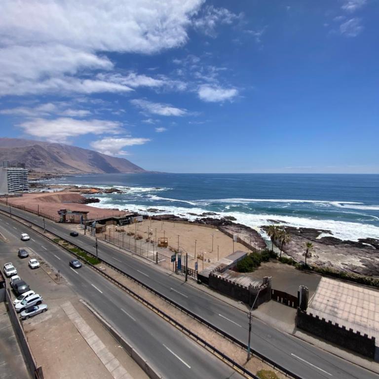 Deptos en Iquique, Chile, frente a Playa Brava - Apartamento 1 dormitorio con vistas al mar y terraza - 3