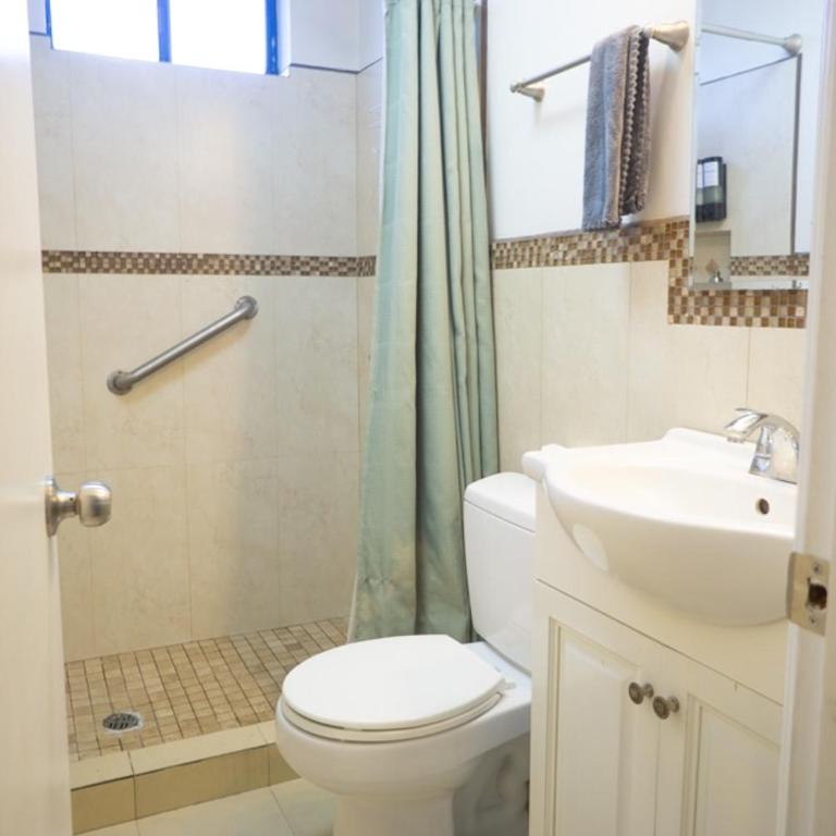 Apt cerca de New City, Centro y frontera, zona río - Three-Bedroom Apartment - 6