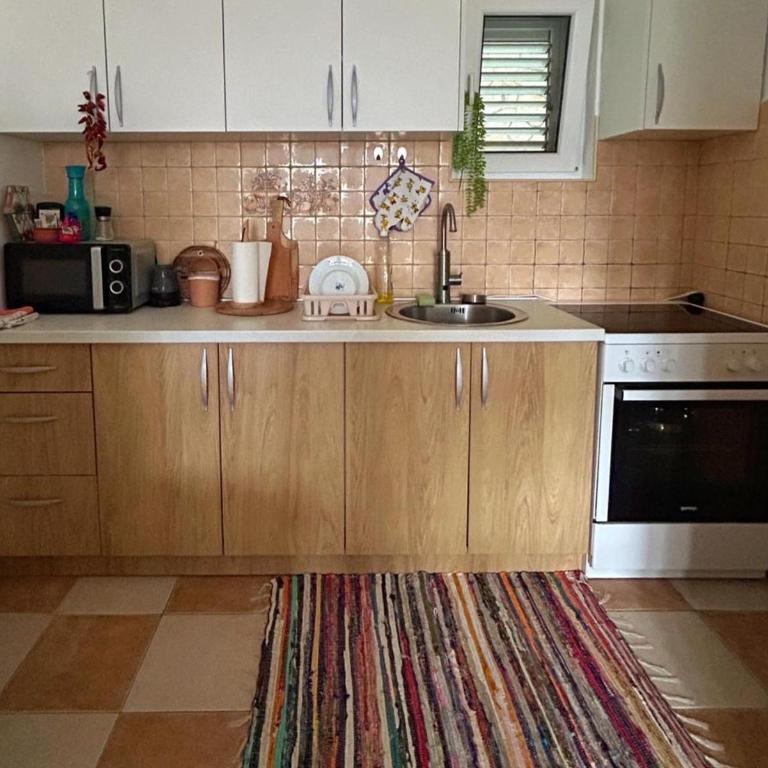 Sheldon - One-Bedroom Apartment - 4