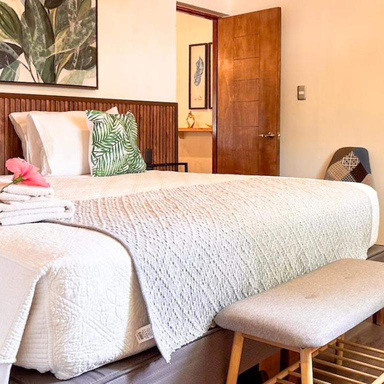 Hare Mahalo - Four-Bedroom House - 16