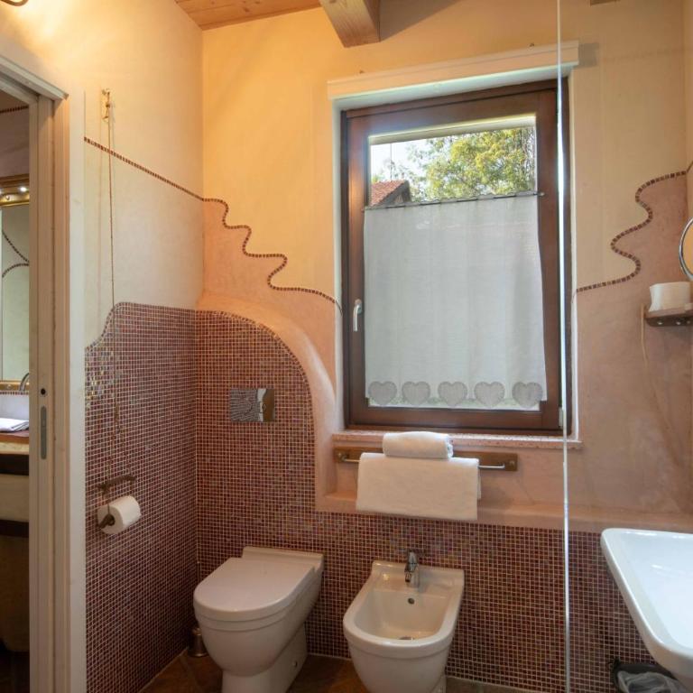 Alpuntogiusto - Dreibettzimmer mit eigenem externen Bad - 5