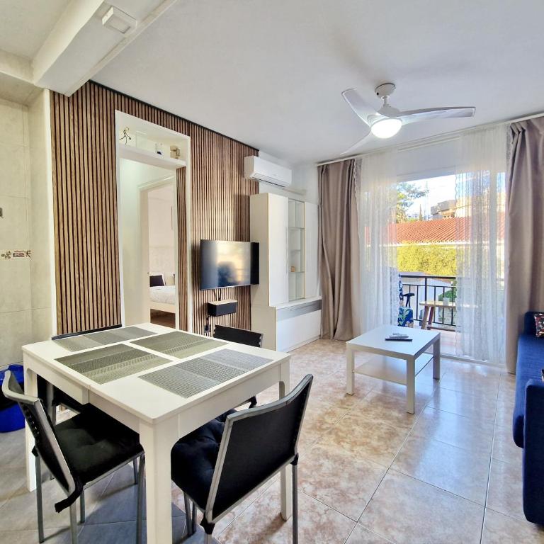 SR Mediterraneo 1 BDR Playa de la Carihuela - Apartamento de 1 dormitorio - 2