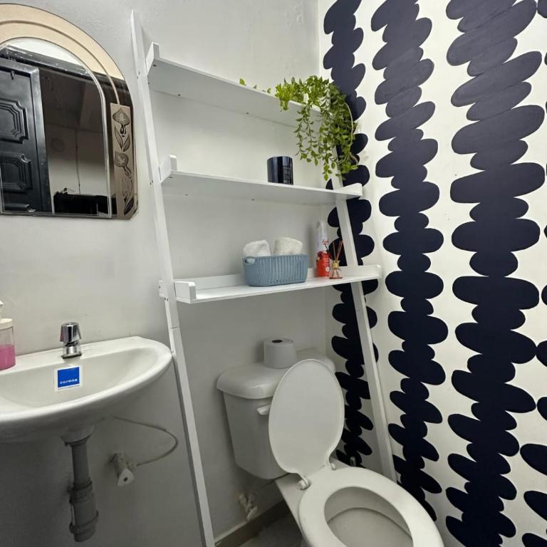 Bamuka Hostal - Habitación Familiar Estándar - 7