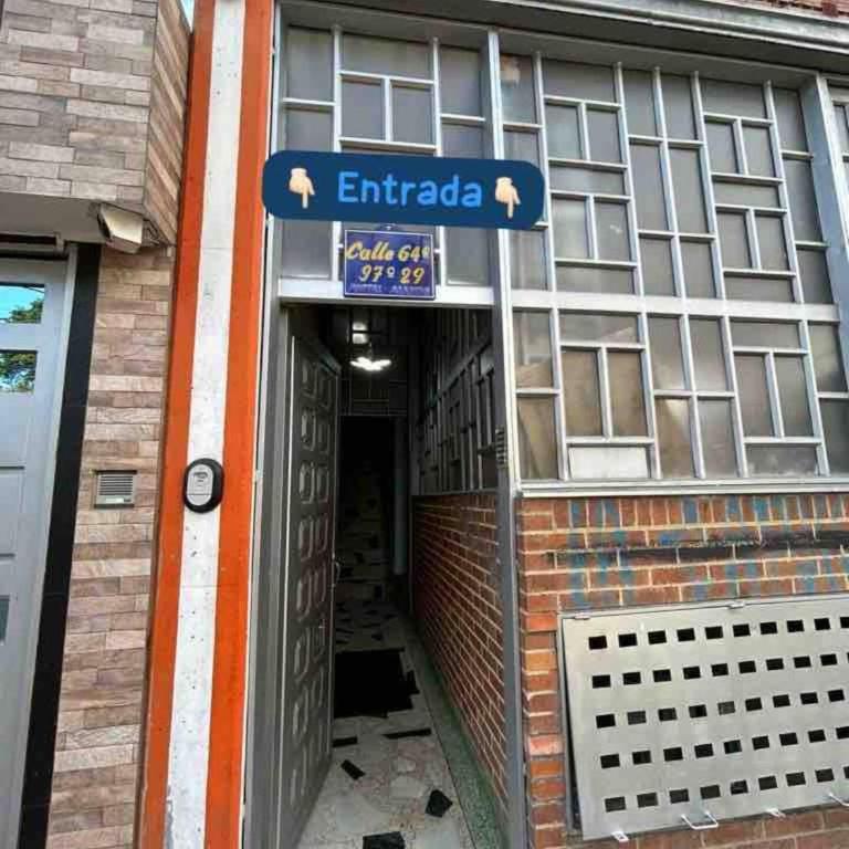 02 Nice apart CAS airport Embassy - Two-Bedroom Apartment - 17