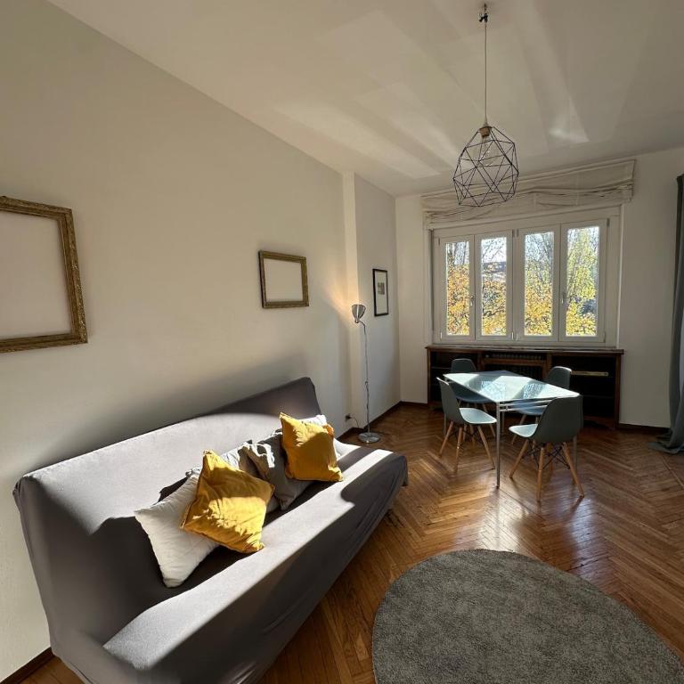 Casa Clessidra Crocetta - Appartamento con 2 Camere da Letto - 1