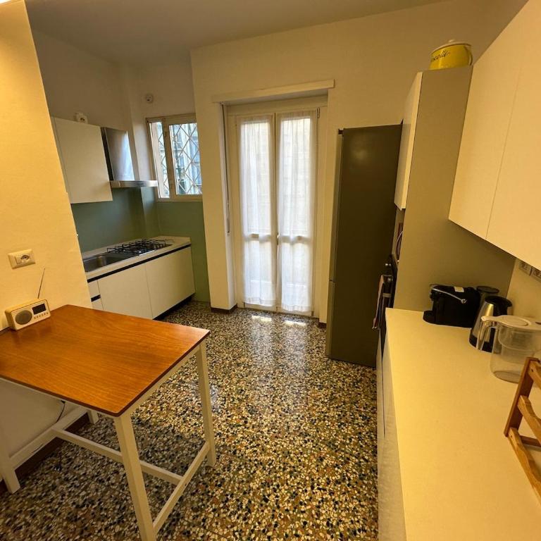 Casa Clessidra Crocetta - Appartamento con 2 Camere da Letto - 4