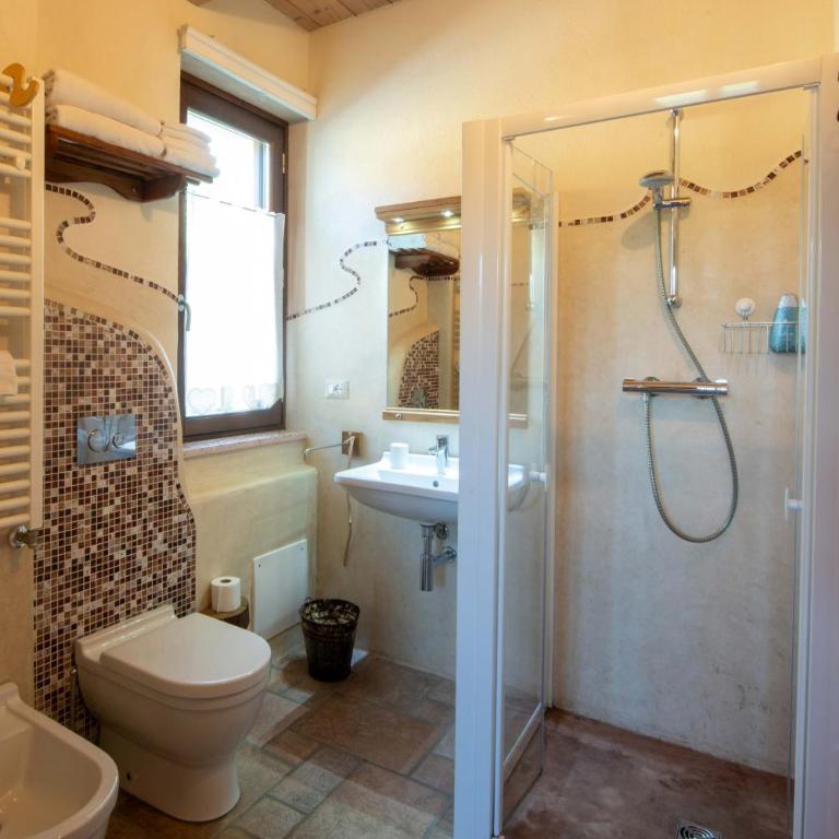 Alpuntogiusto - Dreibettzimmer mit eigenem Bad - 4
