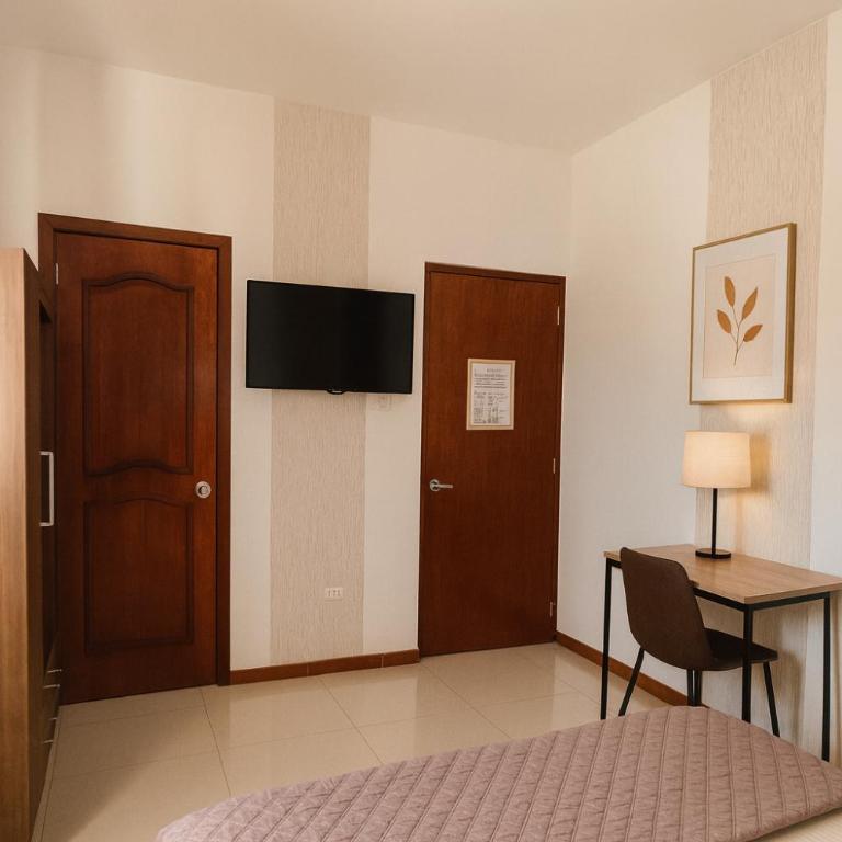 Deluxe Hotel Talara! cerca aeropuerto y centros de comercio - Habitación Individual Amplia - 2