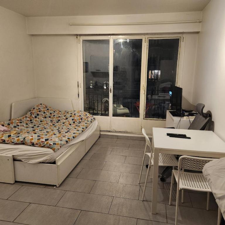 Appartement petit proche metro Alesia - Appartement 1 Chambre - 6