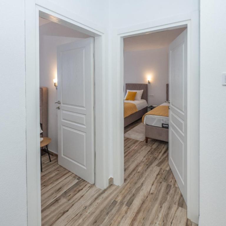 Apartment Center - Apartman sa 2 Spavaće Sobe - 9