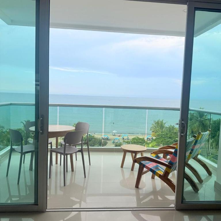 Hermoso Apartamento Frente al Mar 3 Habitaciones AR54 - Three-Bedroom Apartment - 19