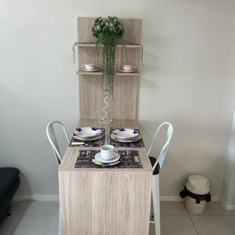 ZONA VIP elegante y comodo APARTAMENTO FAMILIAR CON BALCON y hermosa vista a la calle, canal isuto zona equipetrol - Apartamento de 1 dormitorio - 54