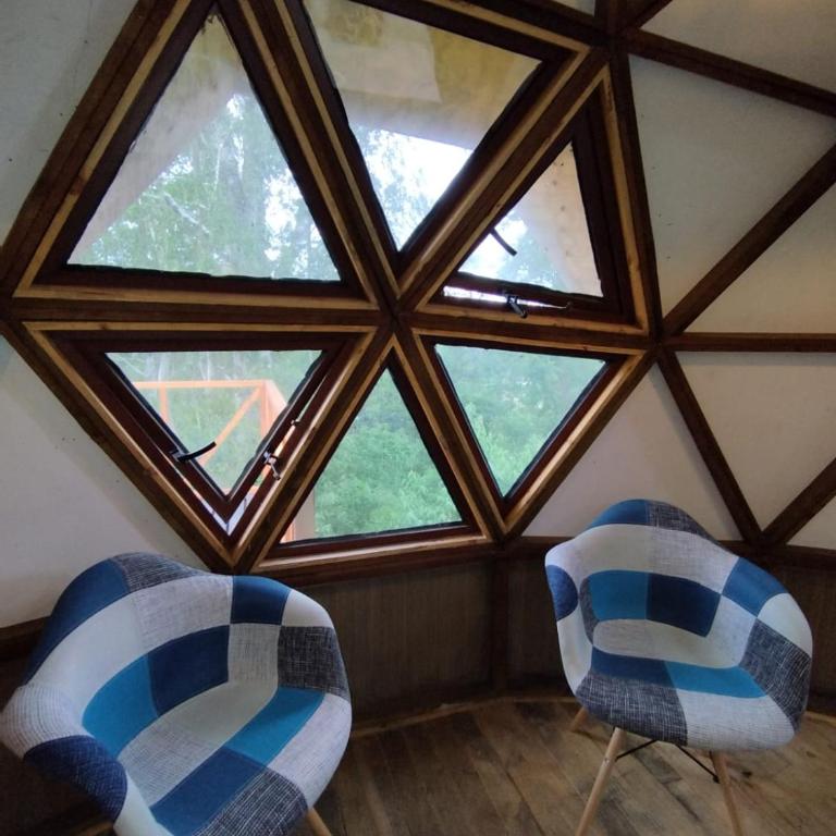 Hostal y Domos Bello Horizonte - Cabaña con vistas al jardín - 27