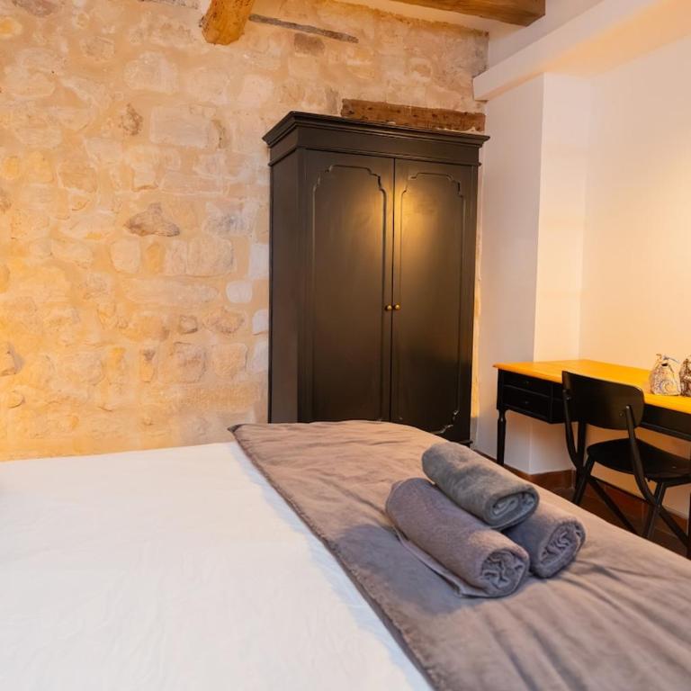 Exceptional Apartment Île Saint Louis - Jacuzzi - Appartement 3 Chambres - 42