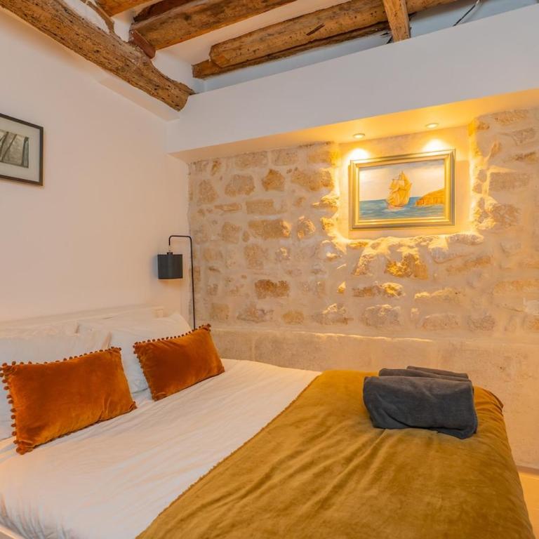 Exceptional Apartment Île Saint Louis - Jacuzzi - Appartement 3 Chambres - 48