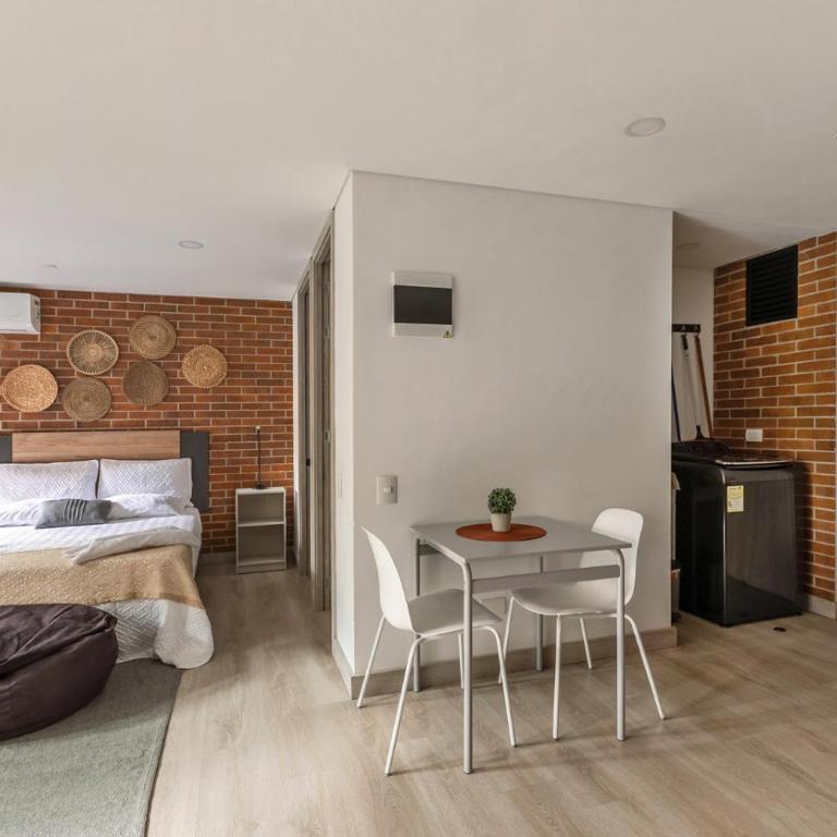 Kyux Building, Style and Comfort - One-Bedroom Apartment - 20