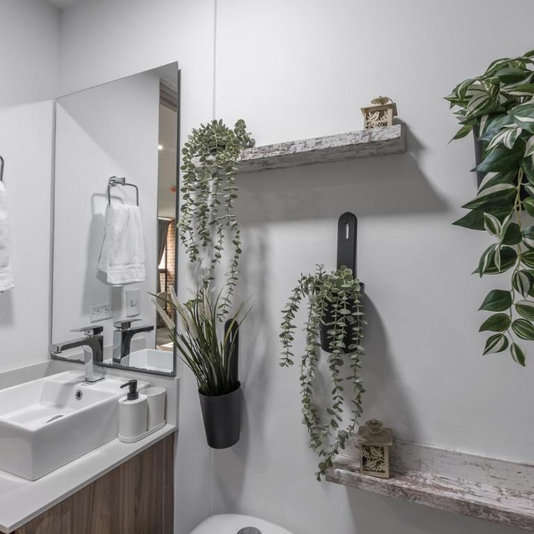 Kyux Building, Style and Comfort - One-Bedroom Apartment - 24