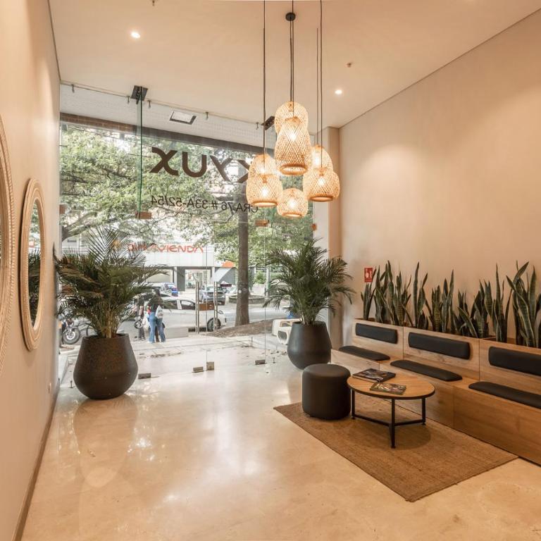 Kyux Building, Style and Comfort - One-Bedroom Apartment - 2