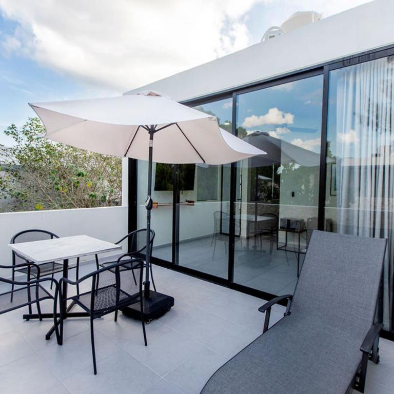 Casa Itzae Hotel Boutique - Suite with Terrace - 25