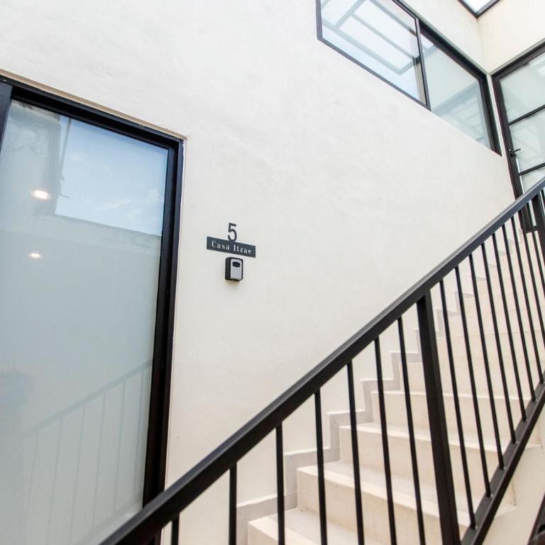 Casa Itzae Hotel Boutique - Suite with Terrace - 23