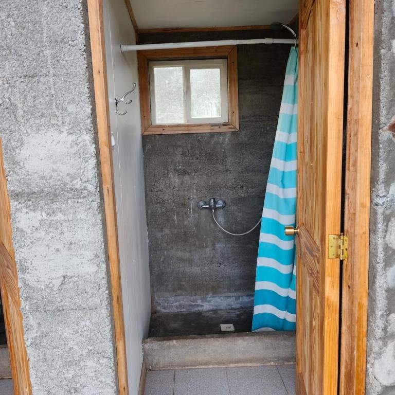 Surí refugios Aquasol, Carretera Austral, Cochrane - Double or Twin Room with Lake View - 20