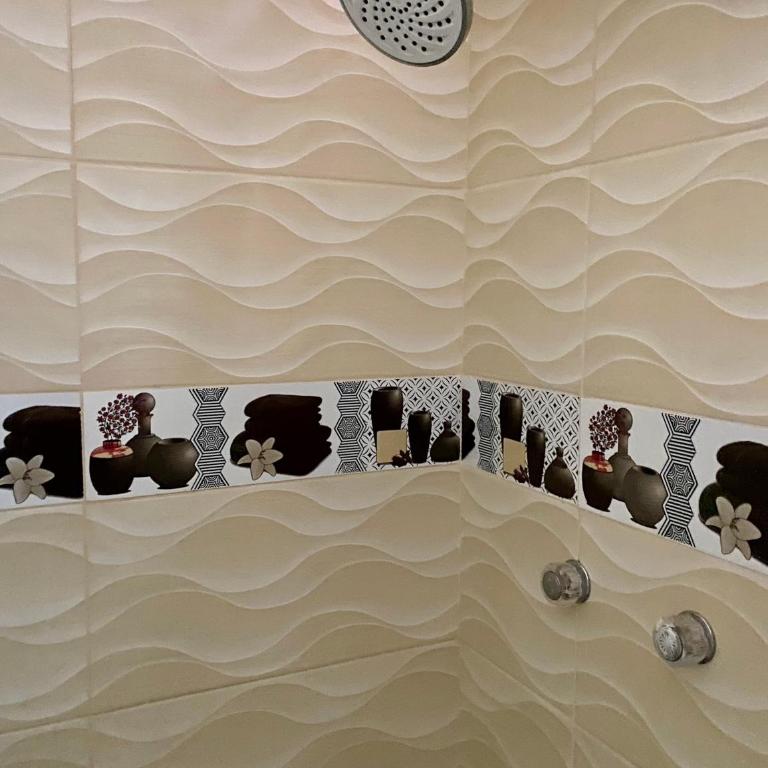 Hotel Naciones Unidas - Suite - 8