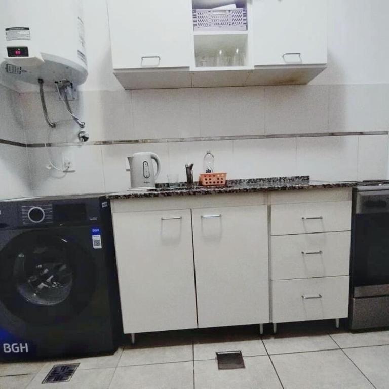 Depto a 10 minutos del Estadio Madre de Ciudades para 2 Pax - One-Bedroom Apartment - 3
