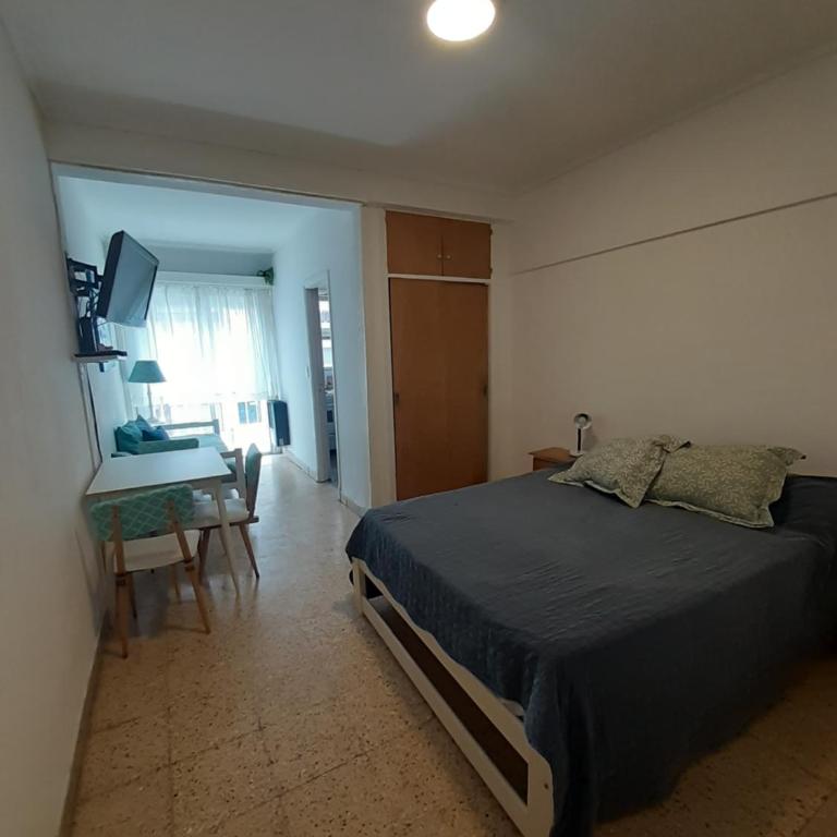 CÓMODO MONOAMBIENTE ZONA ALDREY - Apartamento de 1 dormitorio - 1