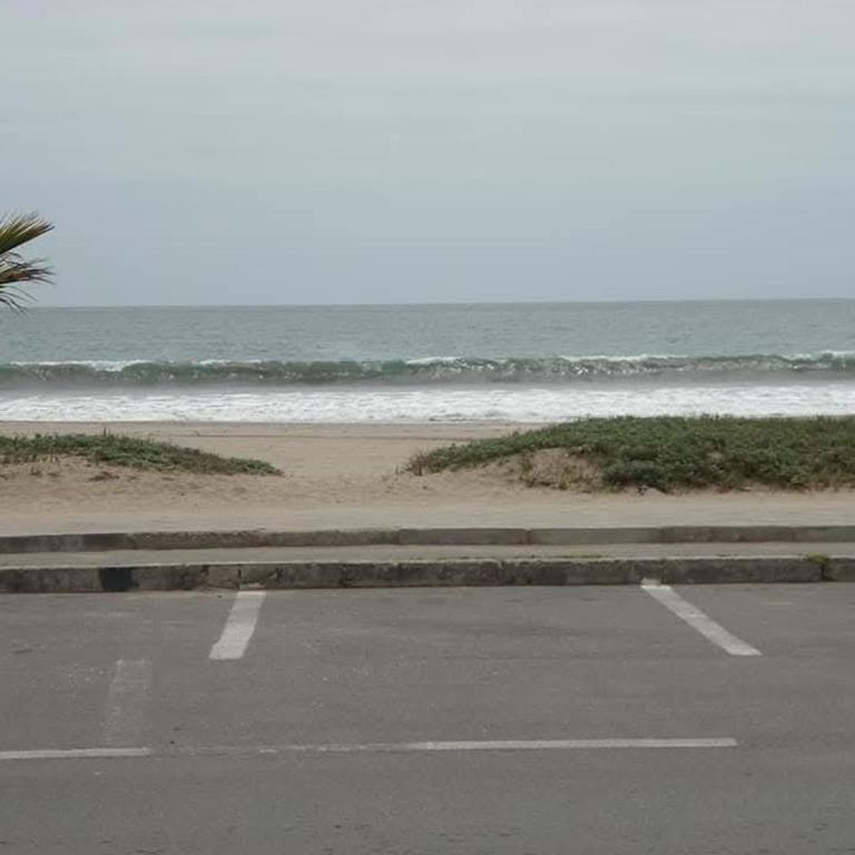 Departamento av del mar - Two-Bedroom Apartment - 3