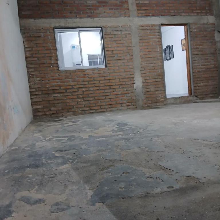 Amplio departamento zona céntrica - Apartamento de 1 dormitorio - 9