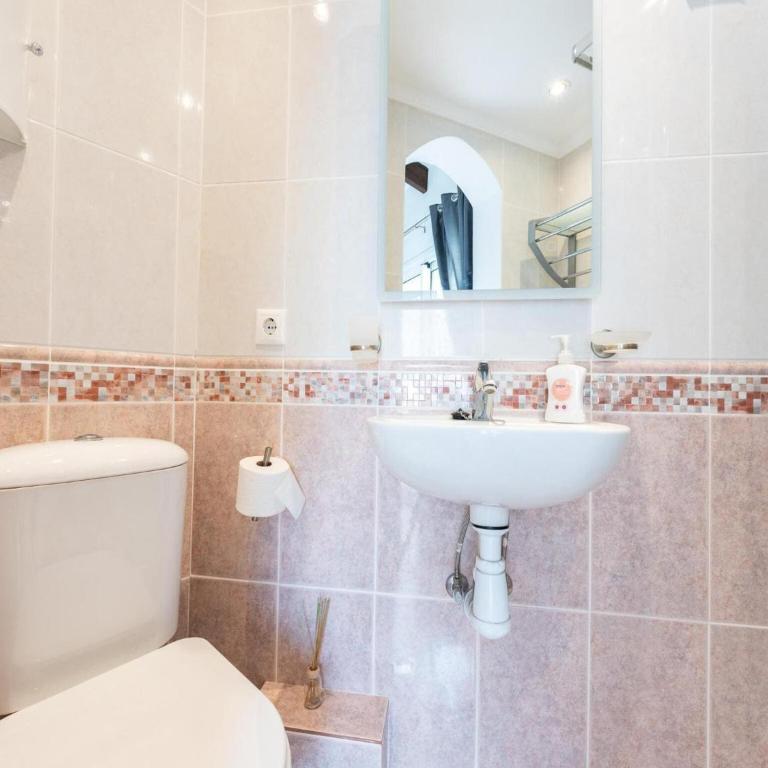 Lively apartment in Mijas with private balcony - Apartamento de 2 dormitorios - 19