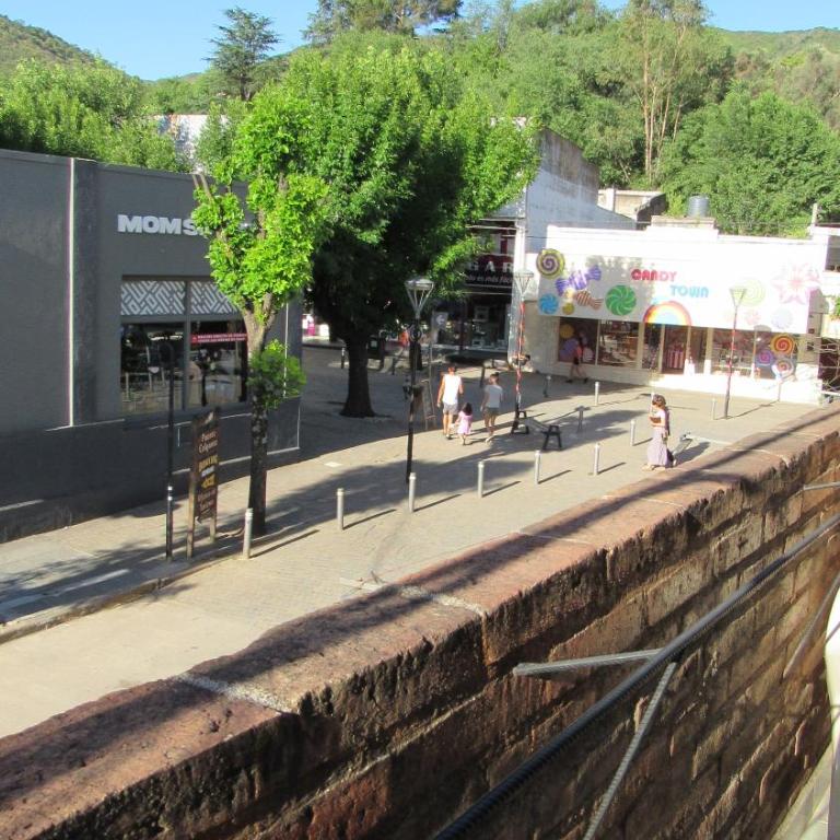 Suites Del Centro - Habitación Doble Deluxe con balcón - 10