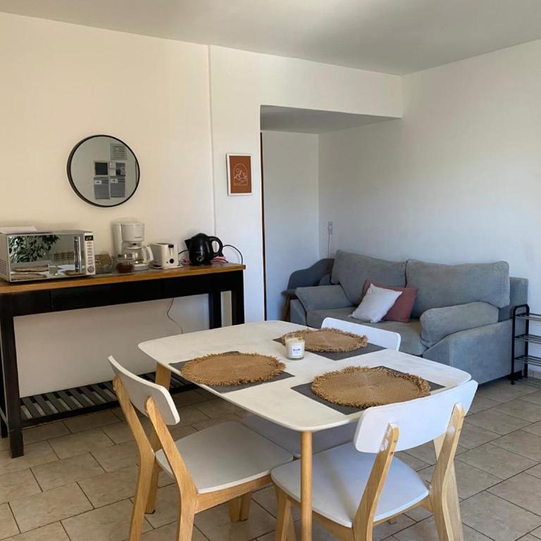 Sur Alojamiento Ushuaia - Apartamento de 1 dormitorio con balcón - 9