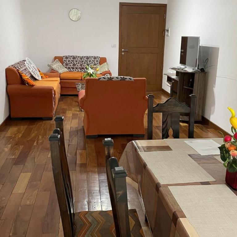 Departamento cerca de la Universidad Católica - Three-Bedroom Apartment - 15