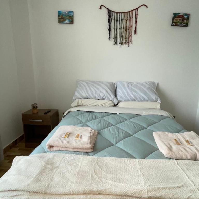 Casa Departamento en el Valle de Urubamba - Three-Bedroom Apartment with Mountain View - 91