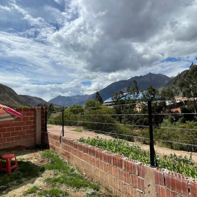 Casa Departamento en el Valle de Urubamba - Three-Bedroom Apartment with Mountain View - 94