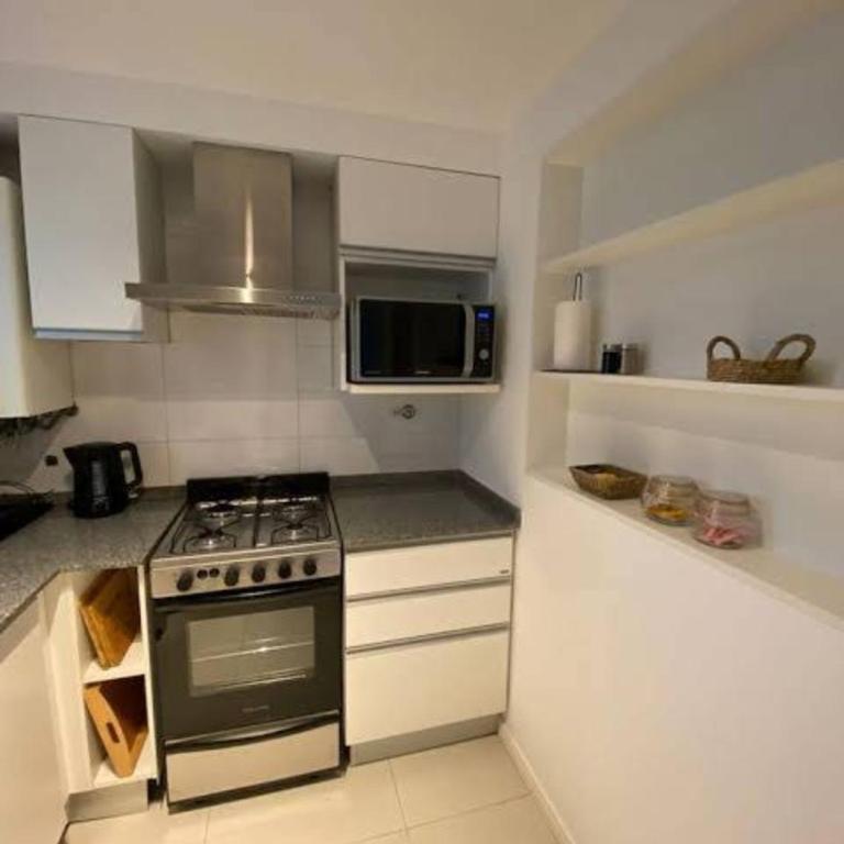 Mar de Ajó hostal - Apartamento de 3 dormitorios - 2