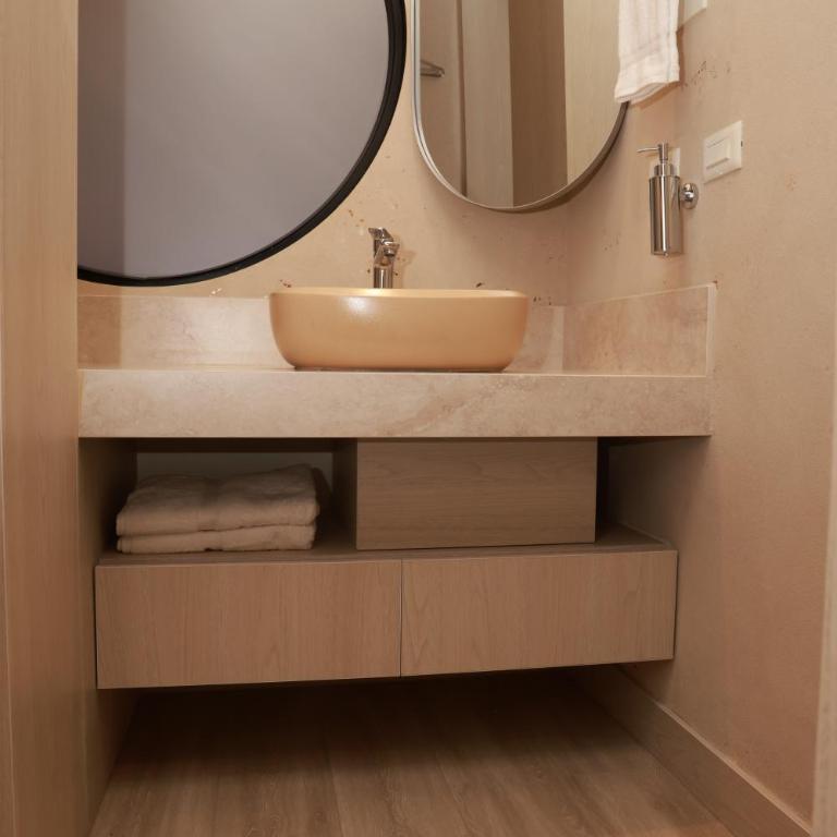 VPV Suites & Casino - Standard Double Room - 7